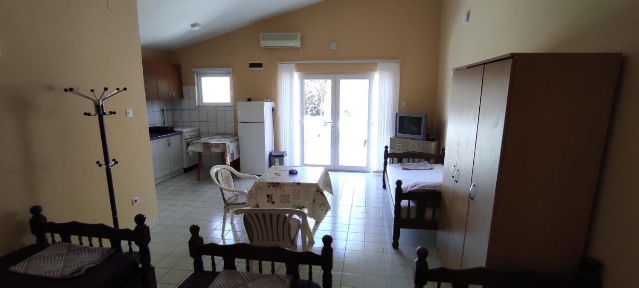 Apartmani Jovanovic Luštica Exterior foto